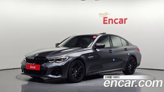 BMW 3 Series, 2021