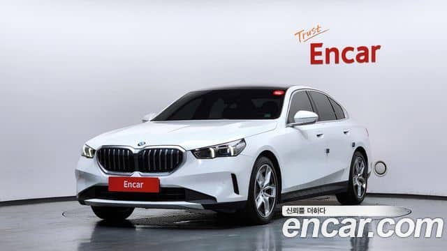 BMW 5 Series, 2024