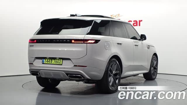 Land Rover Range Rover Sport, 2025