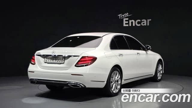 Mercedes-Benz E-Class, 2019