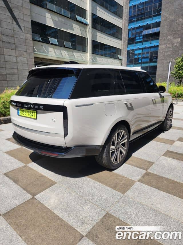 Land Rover Range Rover, 2025