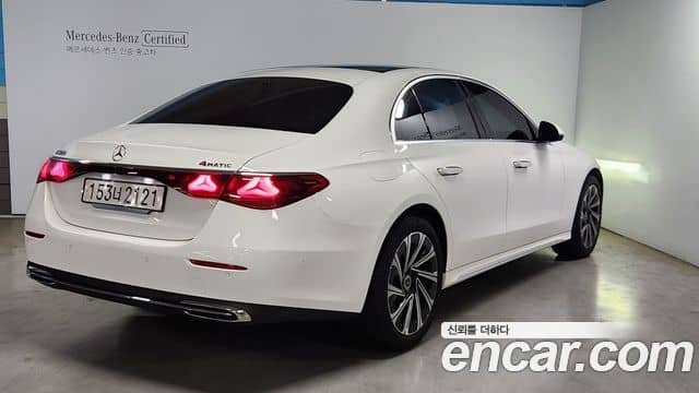 Mercedes-Benz E-Class, 2024