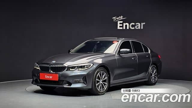 BMW 3 Series, 2022