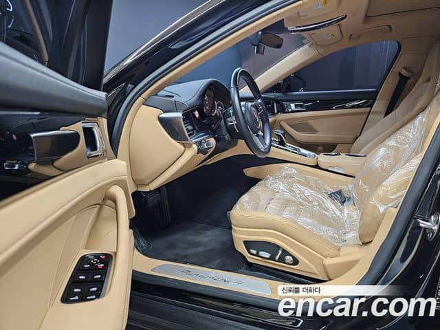 Porsche Panamera, 2018