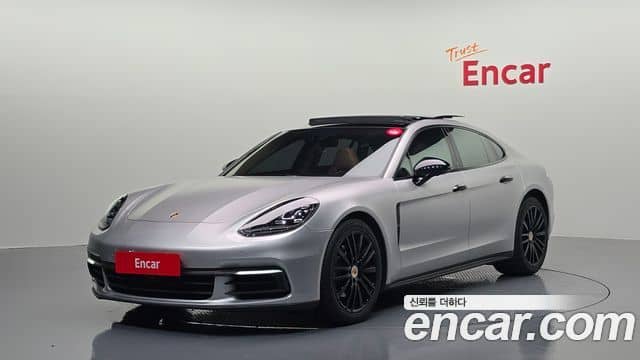 Porsche Panamera, 2018