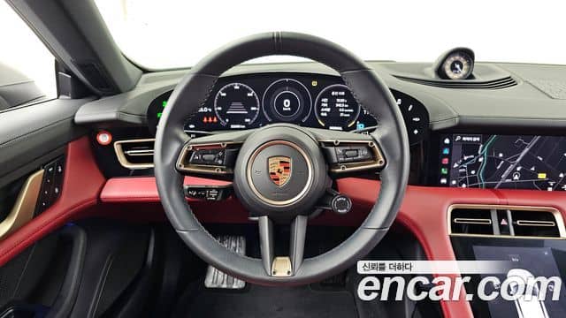 Porsche Taycan, 2023