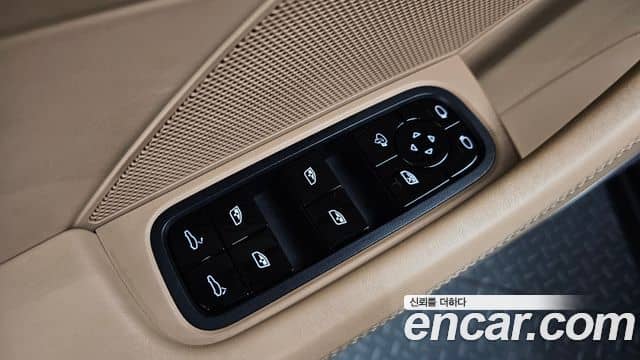 Porsche Panamera, 2018