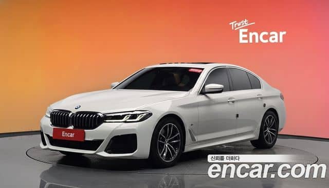 BMW 5 Series, 2022