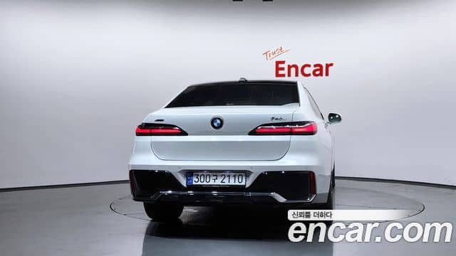 BMW 7 Series, 2024