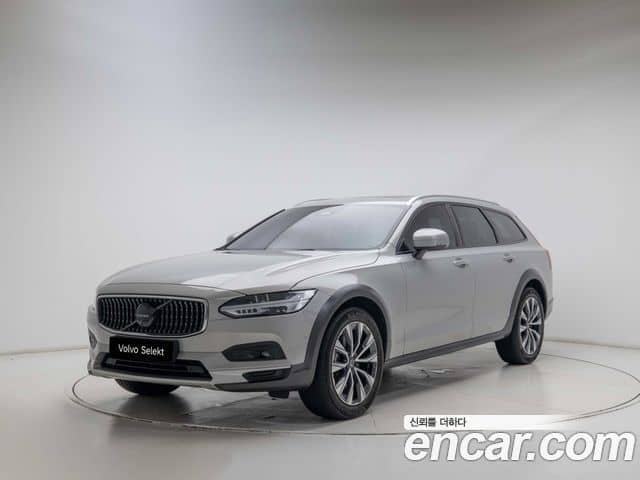 Volvo V90 Cross Country, 2023