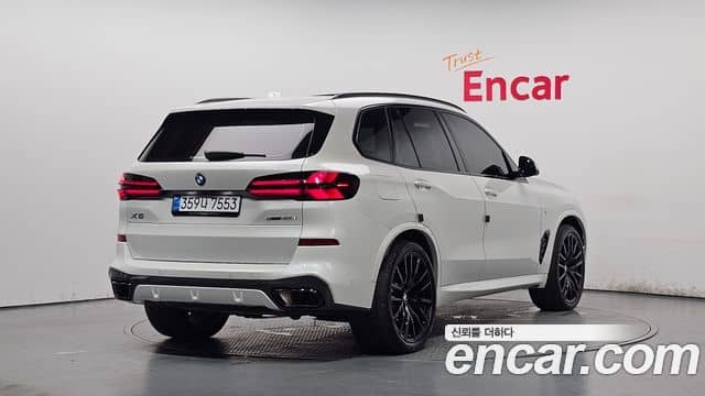 BMW X5, 2025