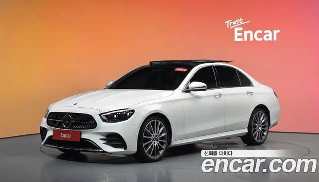 Mercedes-Benz E-Class, 2022