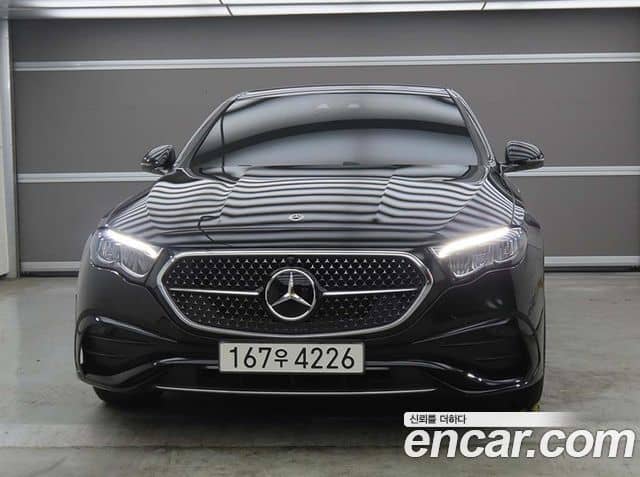 Mercedes-Benz E-Class, 2025