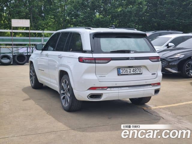 Jeep Grand Cherokee, 2023