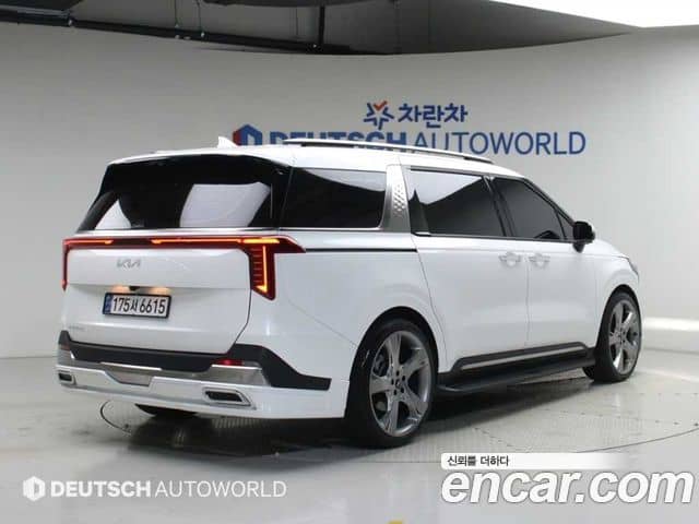 Kia Carnival, 2024