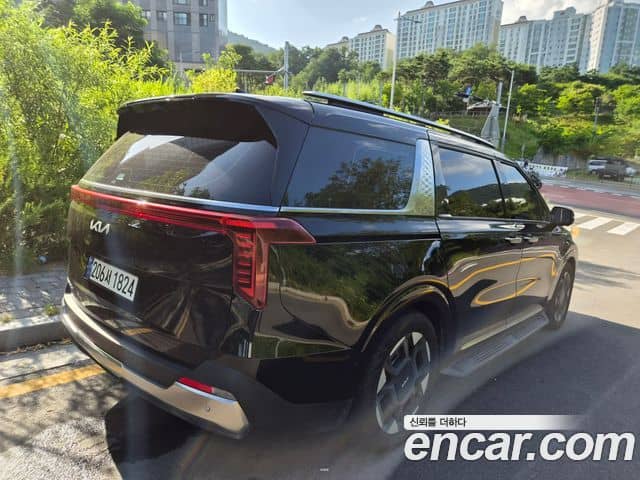 Kia Carnival, 2024