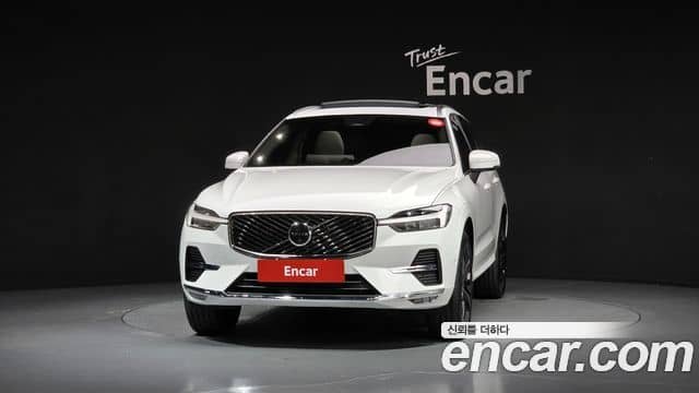 Volvo XC60, 2025