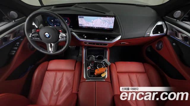 BMW XM, 2025