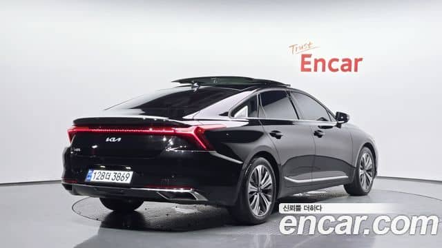 Kia K8, 2022