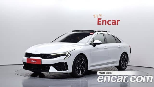 Kia K5, 2025