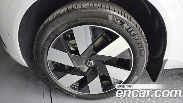 Volvo XC60, 2025