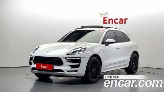 Porsche Macan, 2018