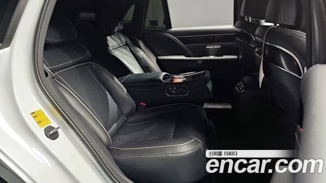 Genesis G90, 2022