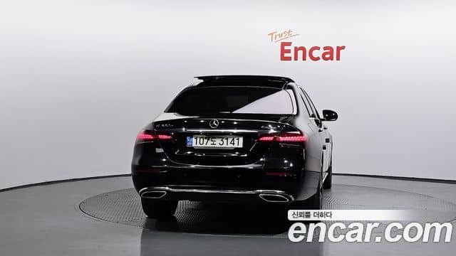 Mercedes-Benz E-Class, 2021