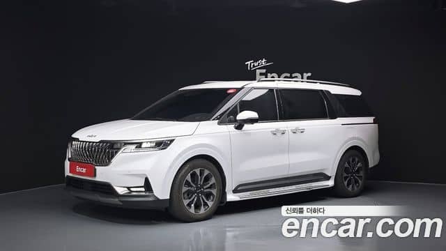 Kia Carnival, 2022