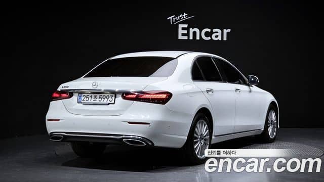 Mercedes-Benz E-Class, 2023
