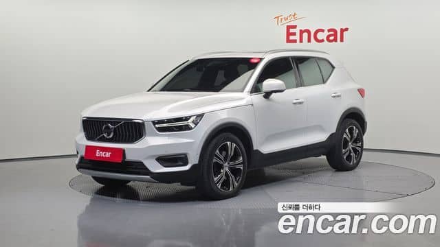 Volvo XC40, 2021