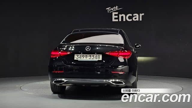Mercedes-Benz C-Class, 2024