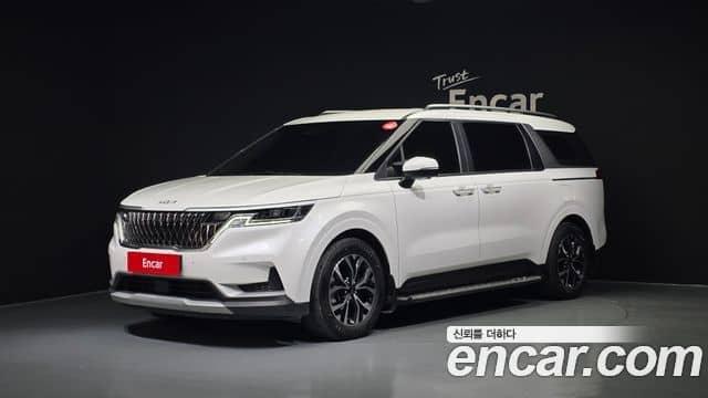 Kia Carnival, 2022