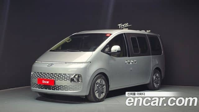 Hyundai Staria, 2022