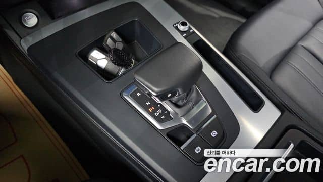 Audi Q5, 2022