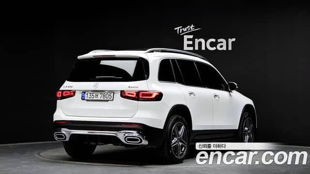 Mercedes-Benz GLB-Class, 2022