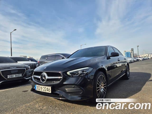 Mercedes-Benz C-Class, 2022