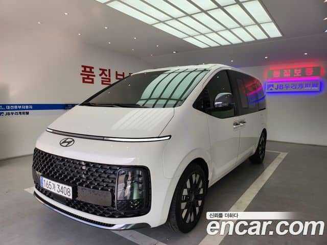 Hyundai Staria, 2025