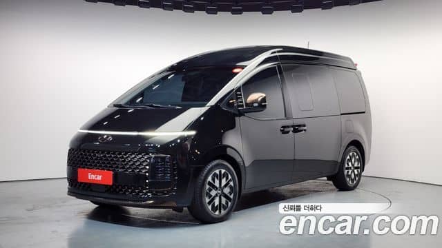 Hyundai Staria, 2022