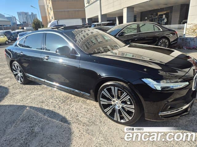 Volvo S90, 2023