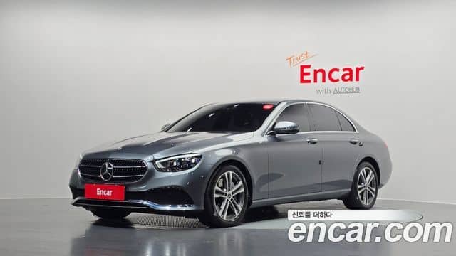 Mercedes-Benz E-Class, 2022