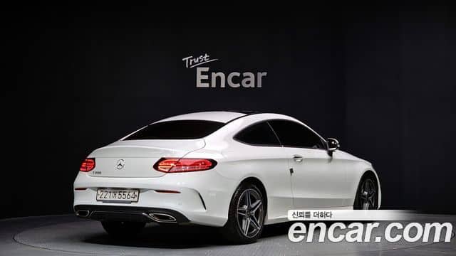 Mercedes-Benz C-Class, 2020