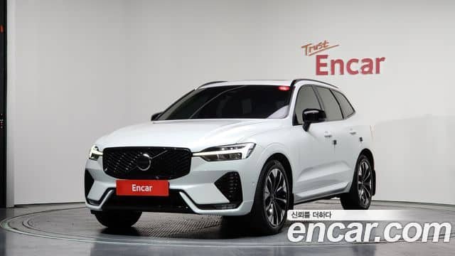 Volvo XC60, 2025