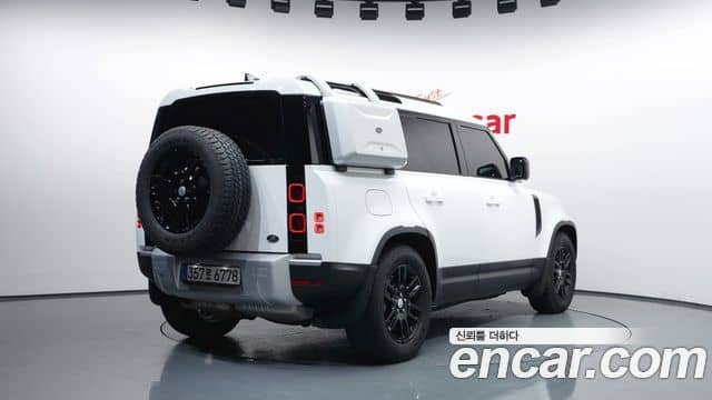 Land Rover Defender, 2020