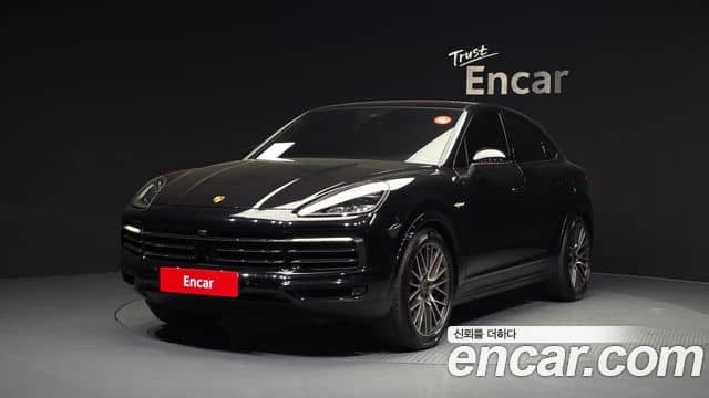 Porsche Cayenne, 2022