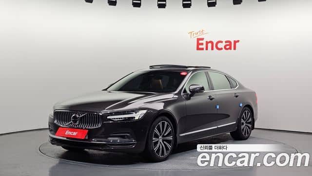 Volvo S90, 2022
