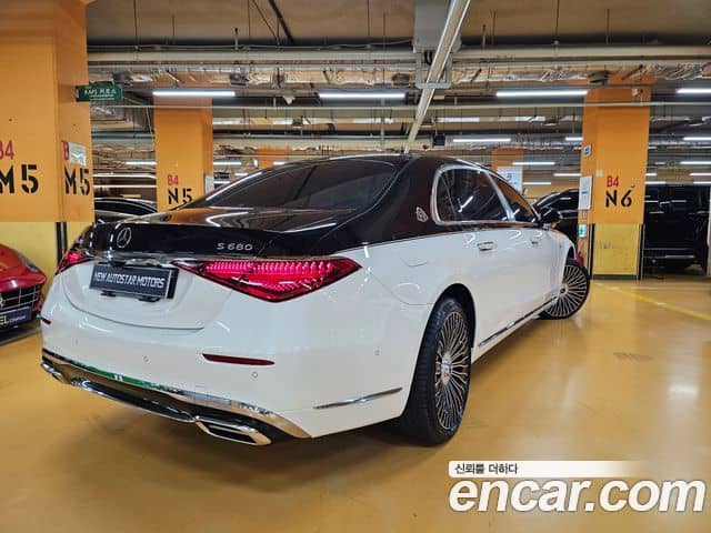 Mercedes-Benz S-Class, 2023