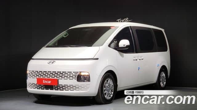 Hyundai Staria, 2022