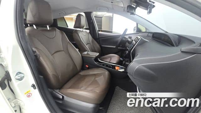 Toyota Prius, 2020