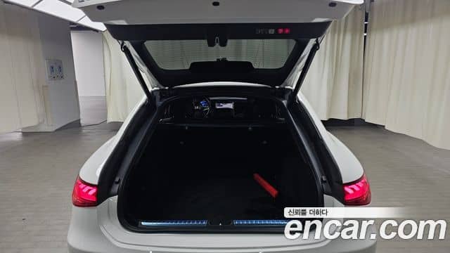 Mercedes-Benz EQS, 2022